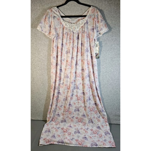 lorraine Other - NWT Vintage LORRAINE Pink Lavendar Floral Nylon Lace Trim NIGHTGOWN Size Medium